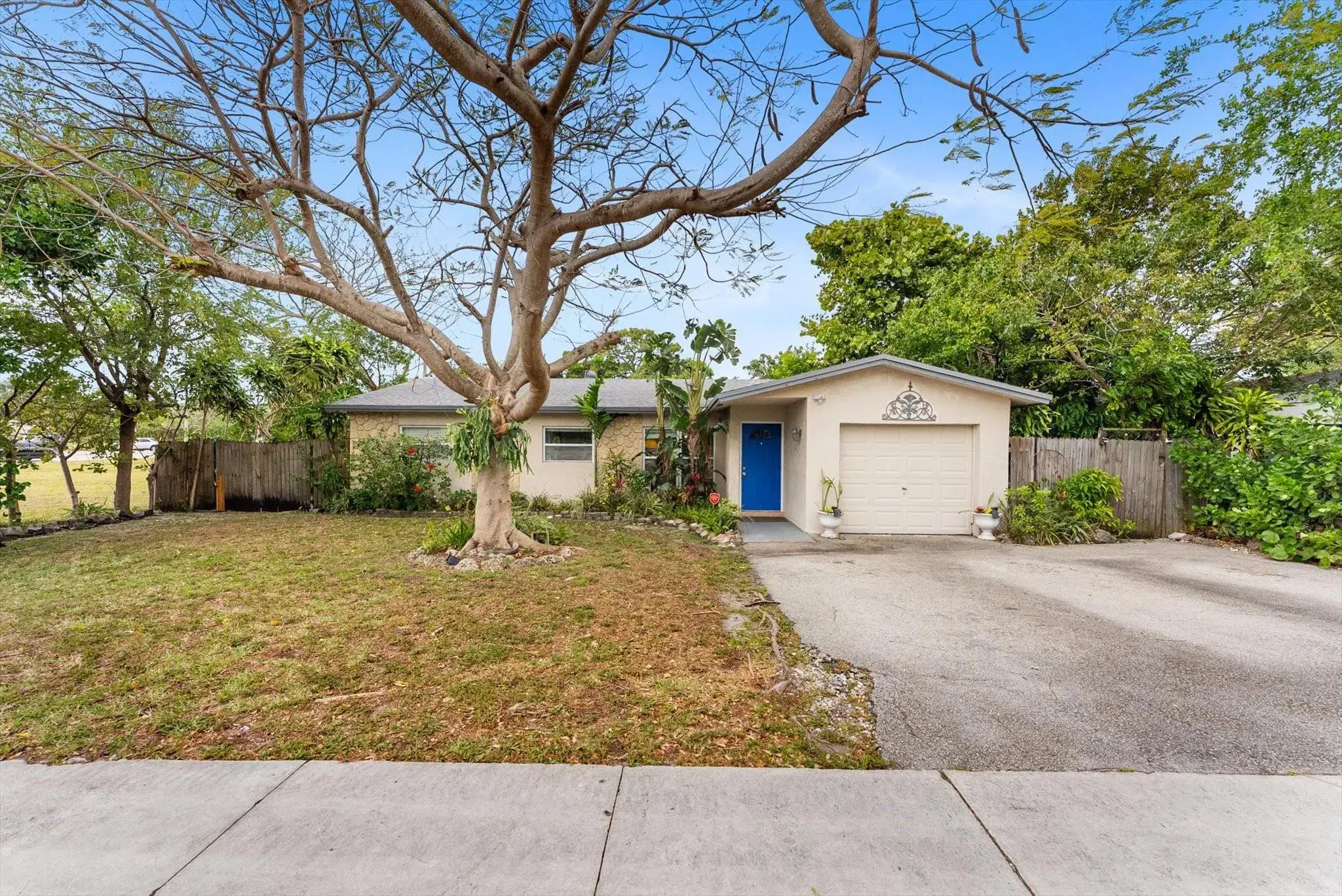 Picture of 4031 NW 2Nd Ave, Boca Raton, FL 33431