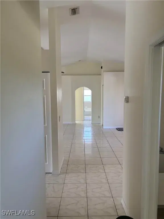 Picture of 546 Long Island St E, Lehigh Acres FL 33974