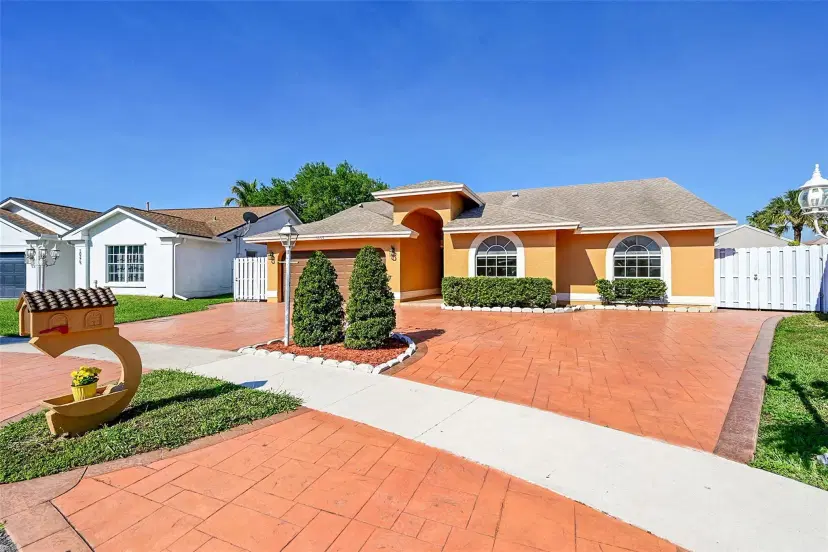 Picture of 10369 Welleby Isles Ln, Sunrise FL 33351
