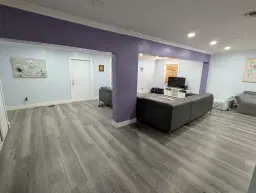 Picture of 660 E Melrose Cir, Fort Lauderdale, FL 33312