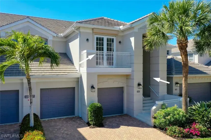 Picture of 9621 Cypress Hammock Cir 202, Estero FL 34135