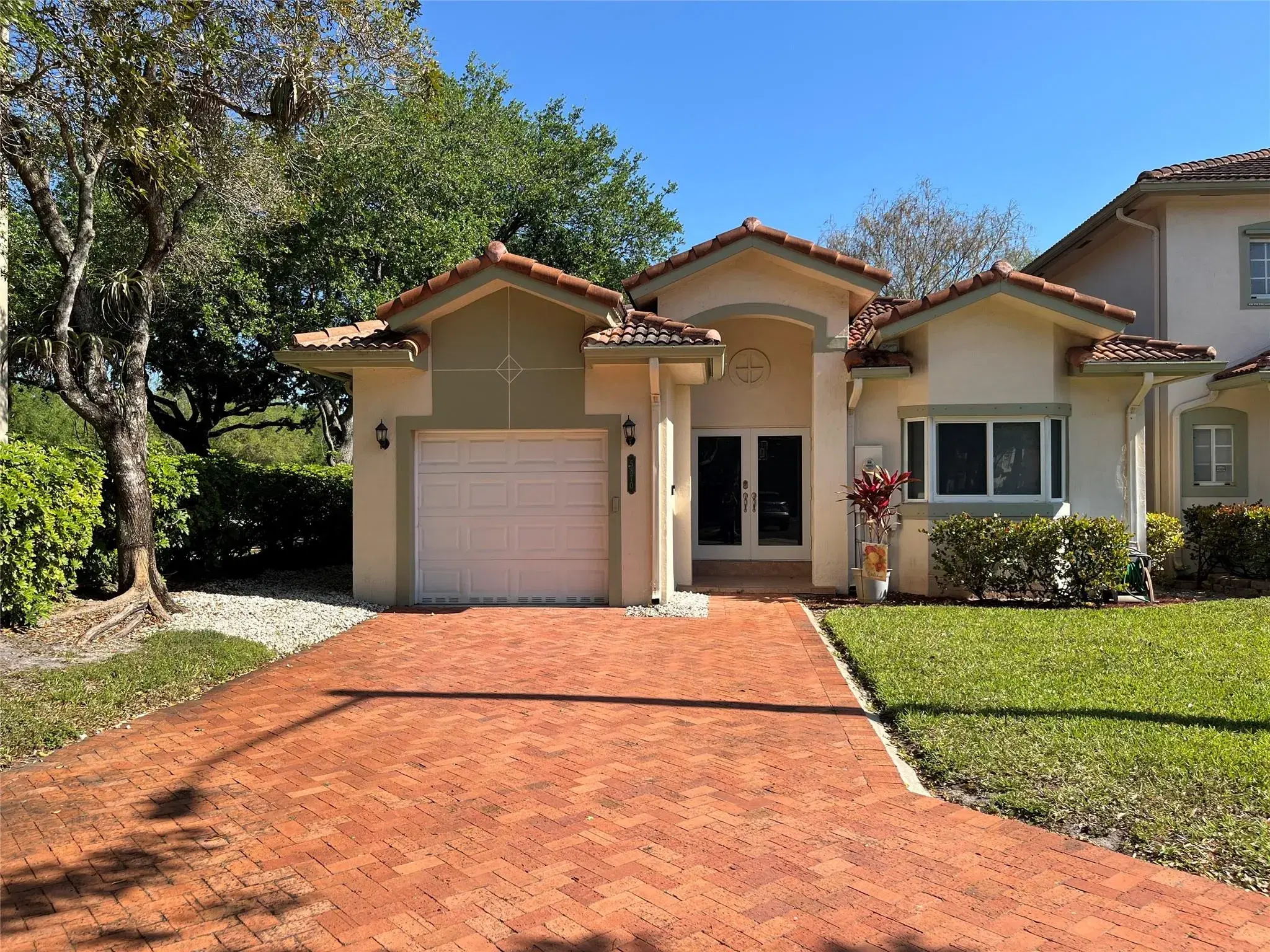 Picture of 5870 SW 99Th Ter, Cooper City, FL 33328