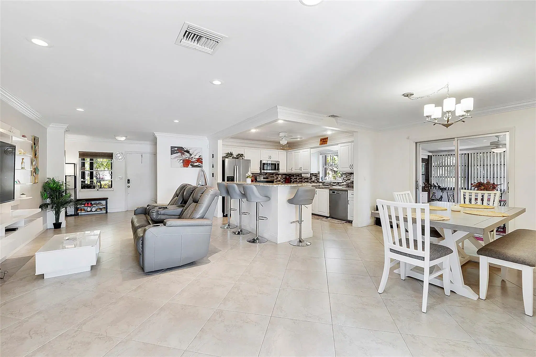 Picture of 6182 Lasalle Rd, Delray Beach, FL 33484