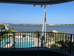 Picture of 8200 Lakeshore 4060 Drive 4060, Hypoluxo, FL 33462