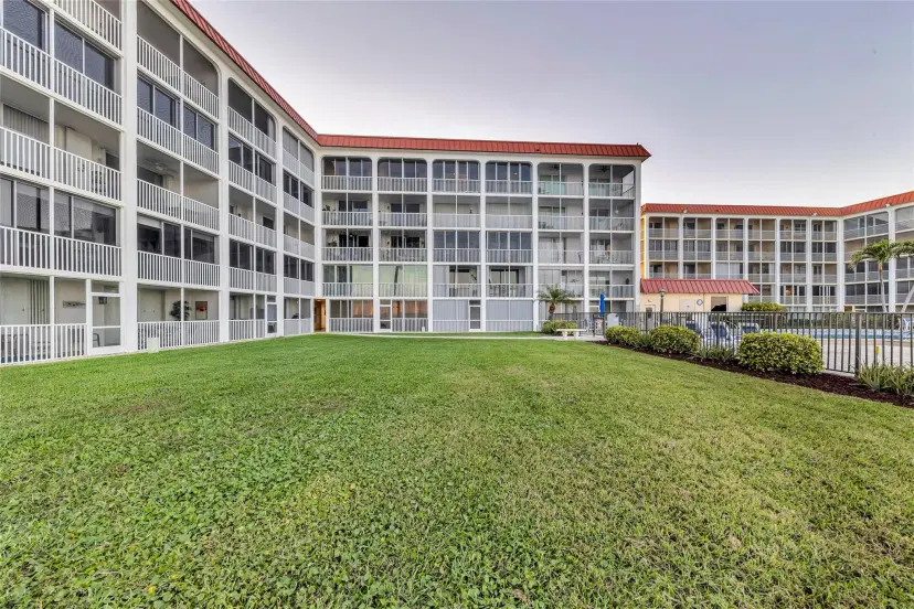 Picture of 100 Paradise Harbour Blvd 502, North Palm Beach FL 33408