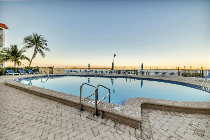 Picture of 100 Paradise Harbour Blvd 502, North Palm Beach FL 33408