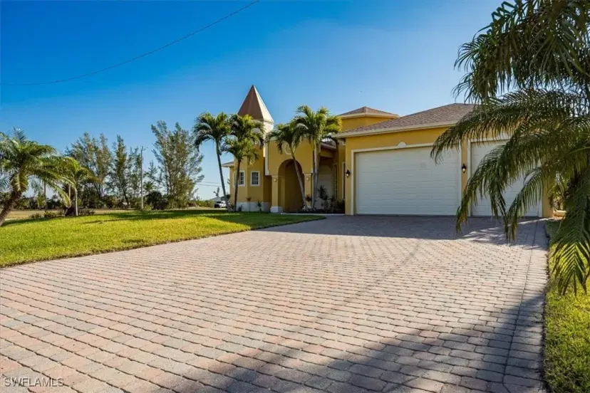 Picture of 1539 NW 42Nd Ave, Cape Coral FL 33993