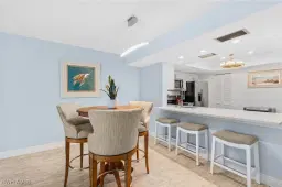 Picture of 800 Meadowland Dr # N, Naples, FL 34108