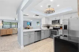 Picture of 800 Meadowland Dr # N, Naples, FL 34108