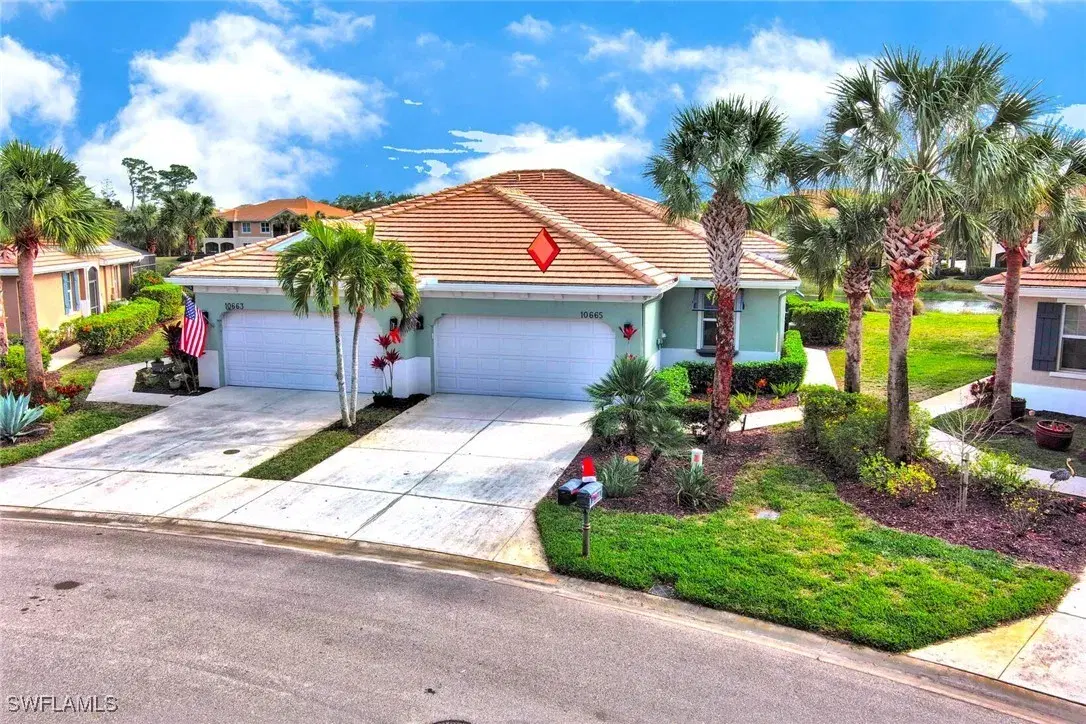 Picture of 10665 Camarelle Cir, Fort Myers, FL 33913