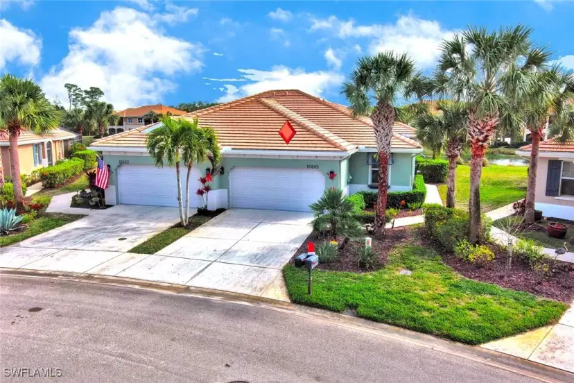 Picture of 10665 Camarelle Cir, Fort Myers FL 33913