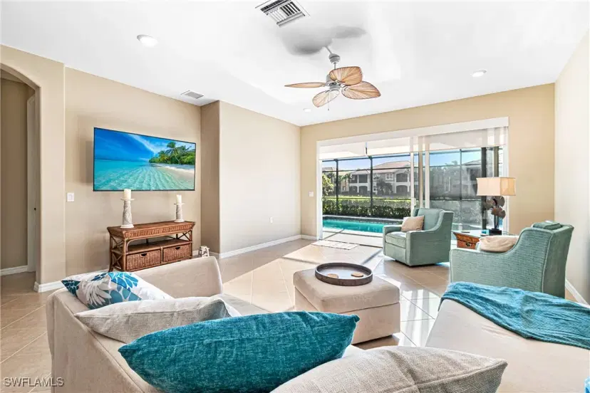 Picture of 10665 Camarelle Cir, Fort Myers FL 33913