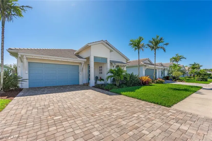 Picture of 8888 Redonda Dr, Naples FL 34114
