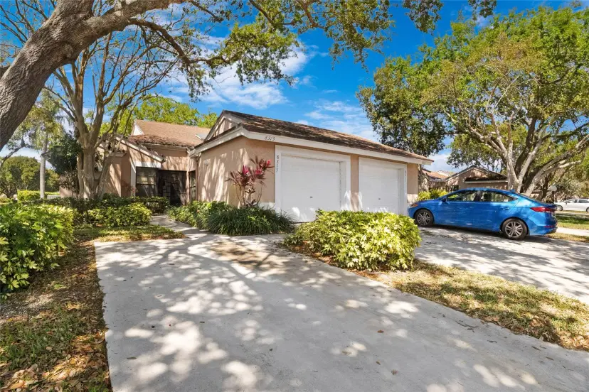 Picture of 8315 Springlake Dr 8315, Boca Raton FL 33496