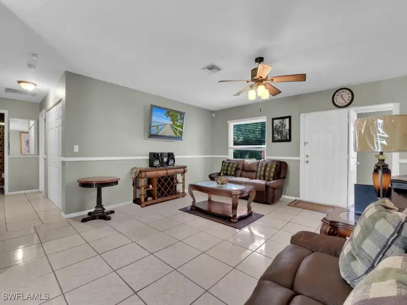 Picture of 1021 Robert Ave, Lehigh Acres FL 33936