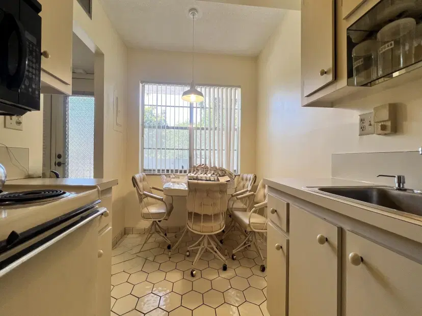 Picture of 8305 NW 61St St 203, Tamarac FL 33321
