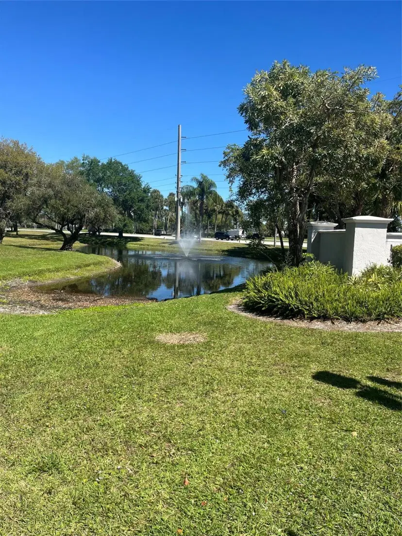 Picture of 831 Lyons 23103, Coconut Creek FL 33063