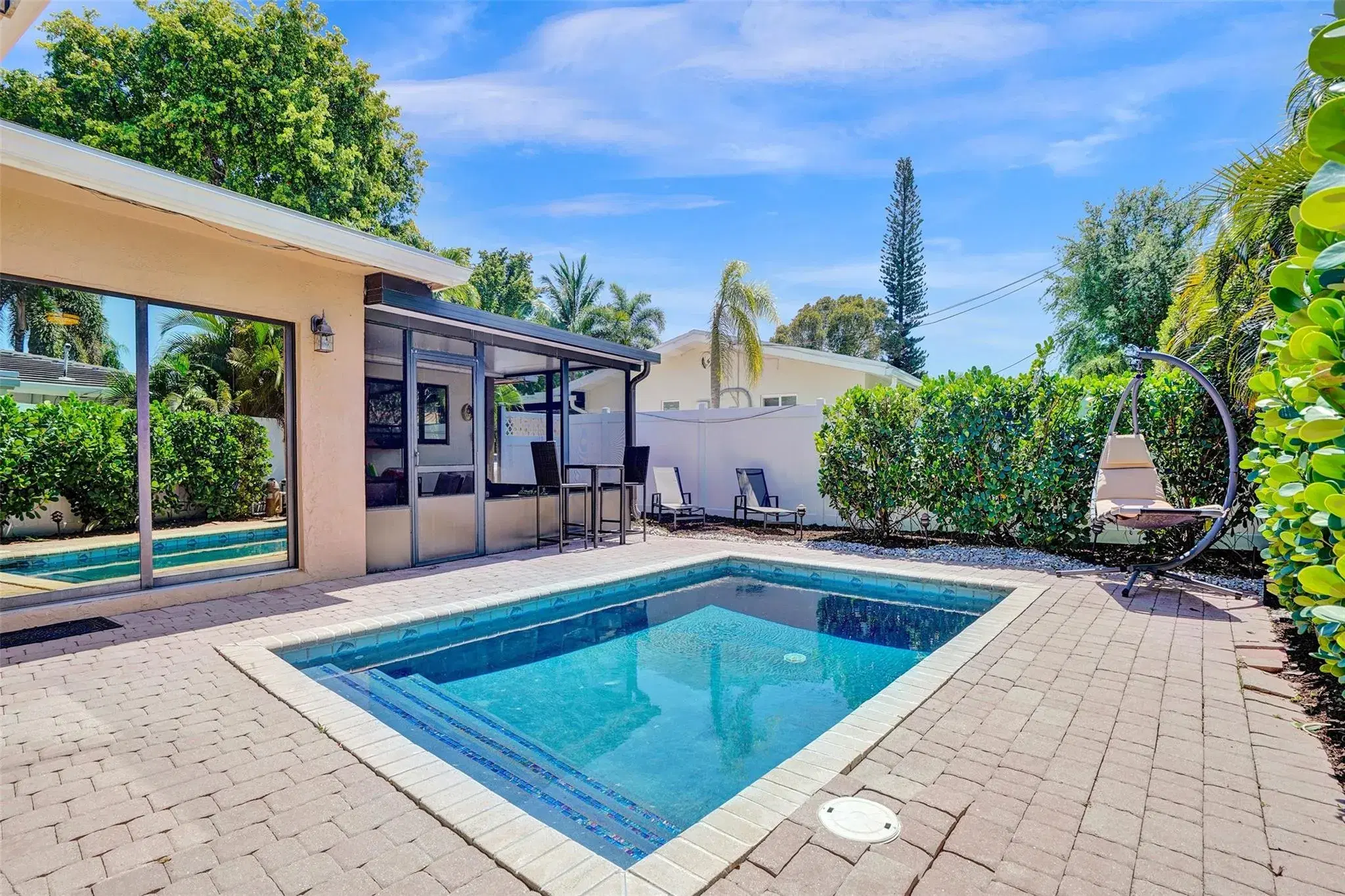 Picture of 2621 NE 20Th Ave, Lighthouse Point, FL 33064