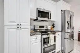 Picture of 2621 NE 20Th Ave, Lighthouse Point, FL 33064