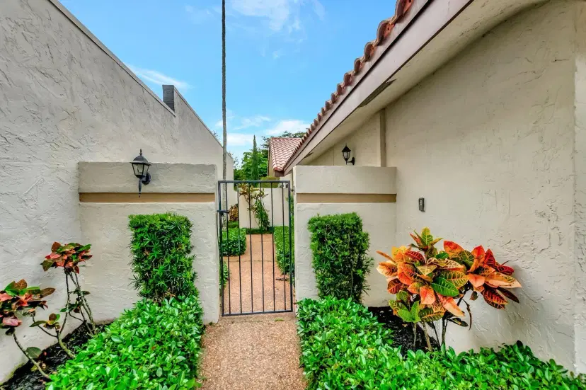 Picture of 6740 Lago Vista Terrace, Boca Raton FL 33433