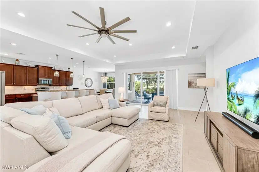 Picture of 10142 Avonleigh Dr, Bonita Springs FL 34135