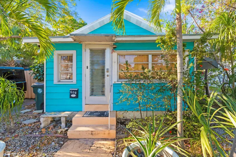 Picture of 609 2Nd Avenue S, Lake Worth Beach FL 33460