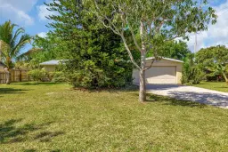Picture of 1030 SE Dolphin Drive, Stuart, FL 34996