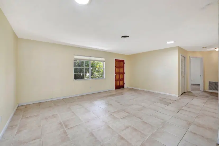 Picture of 1030 SE Dolphin Drive, Stuart FL 34996