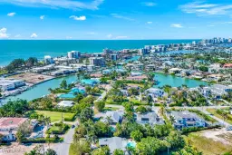 Picture of 289 Spring Line Dr, Naples, FL 34102