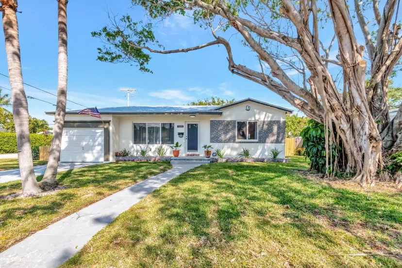 Picture of 1528 N K Street, Lake Worth Beach FL 33460