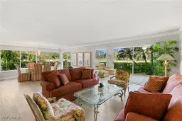 Picture of 1111 Wildwood Ln 1111, Naples, FL 34105