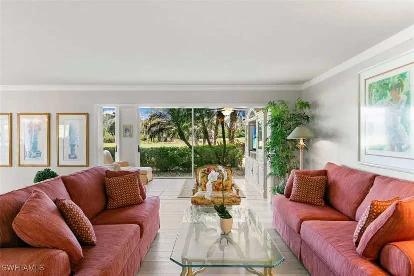 Picture of 1111 Wildwood Ln 1111, Naples FL 34105