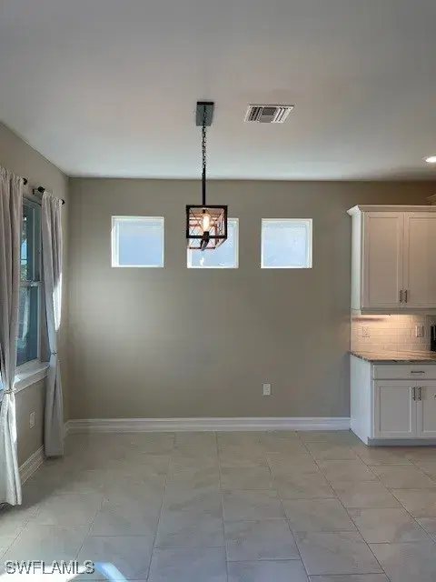 Picture of 710 Heather Lake Ave, Cape Coral FL 33993