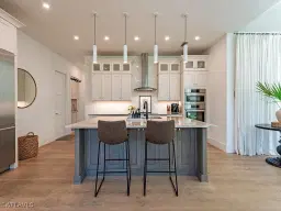 Picture of 7026 Oakmont Pkwy, Naples, FL 34108