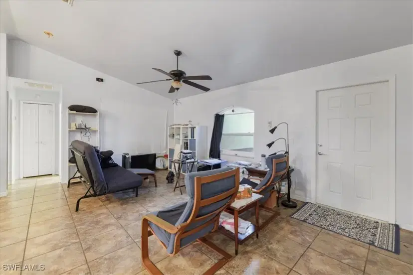 Picture of 511 Kimberly Ct, Lehigh Acres FL 33974