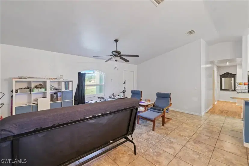 Picture of 511 Kimberly Ct, Lehigh Acres FL 33974