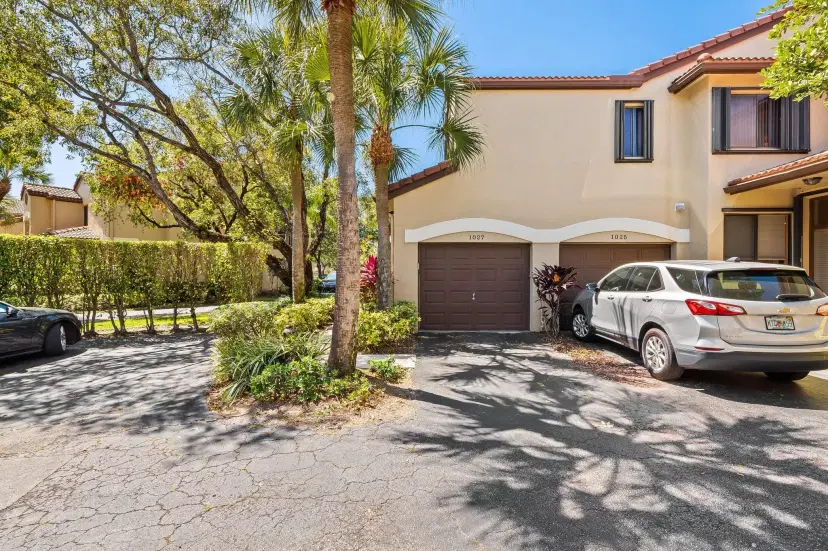 Picture of 1027 NW 105Th Way D-141, Fort Lauderdale FL 33322