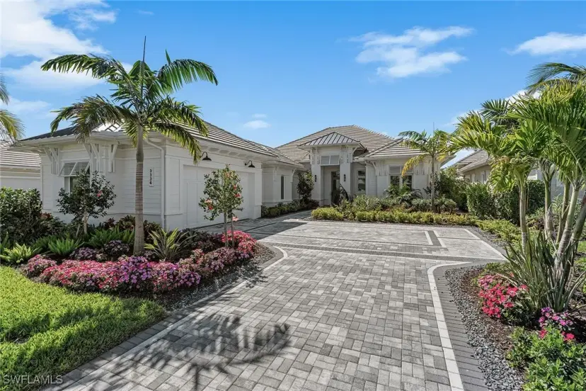 Picture of 3336 Kumamoto Ln, Naples FL 34114