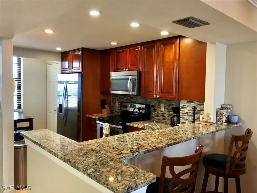 Picture of 440 Seaview Ct 1201, Marco Island FL 34145