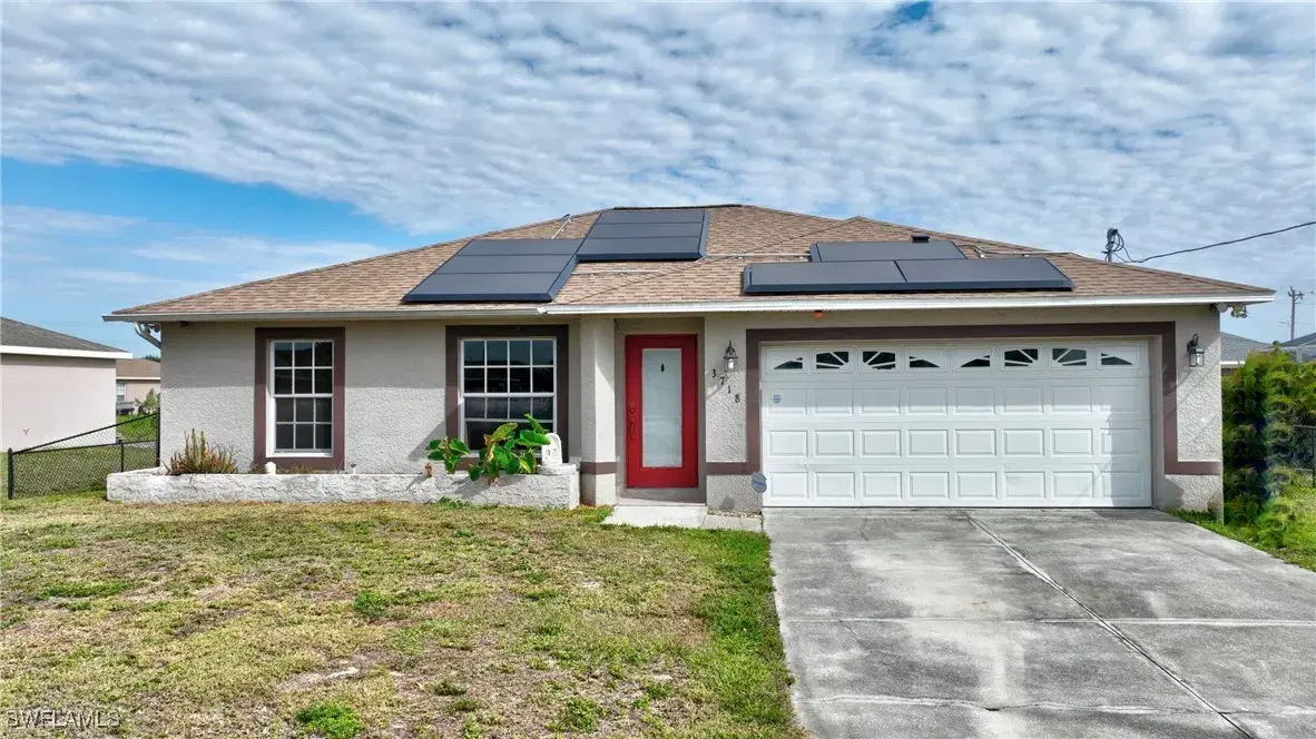 Picture of 3718 11Th St W, Lehigh Acres, FL 33971