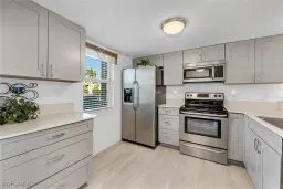 Picture of 825 W Elkcam Cir 102, Marco Island, FL 34145