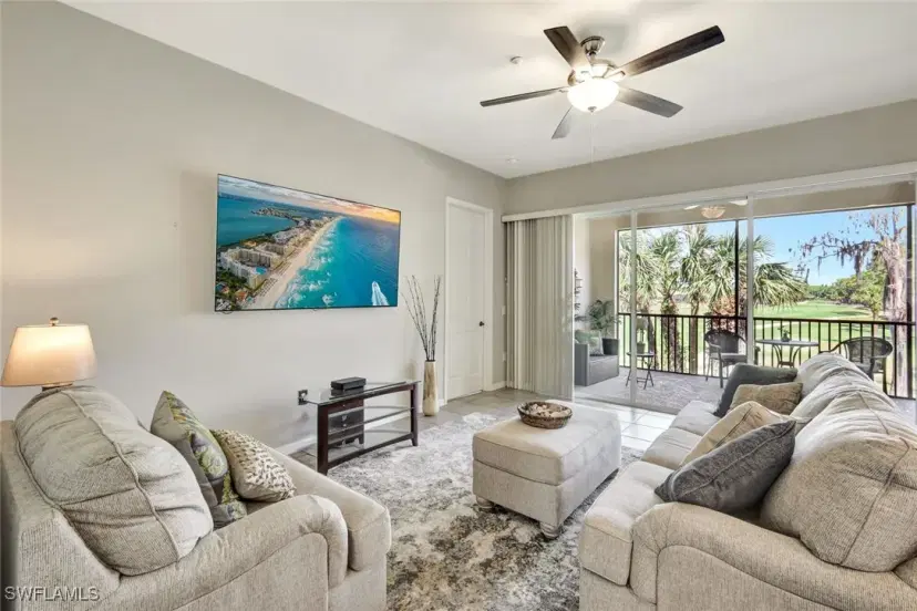 Picture of 12607 Fox Ridge Dr 4202, Bonita Springs FL 34135