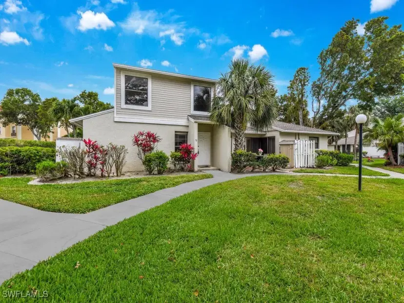 Picture of 1423 SW Courtyards Ter 70, Cape Coral FL 33914