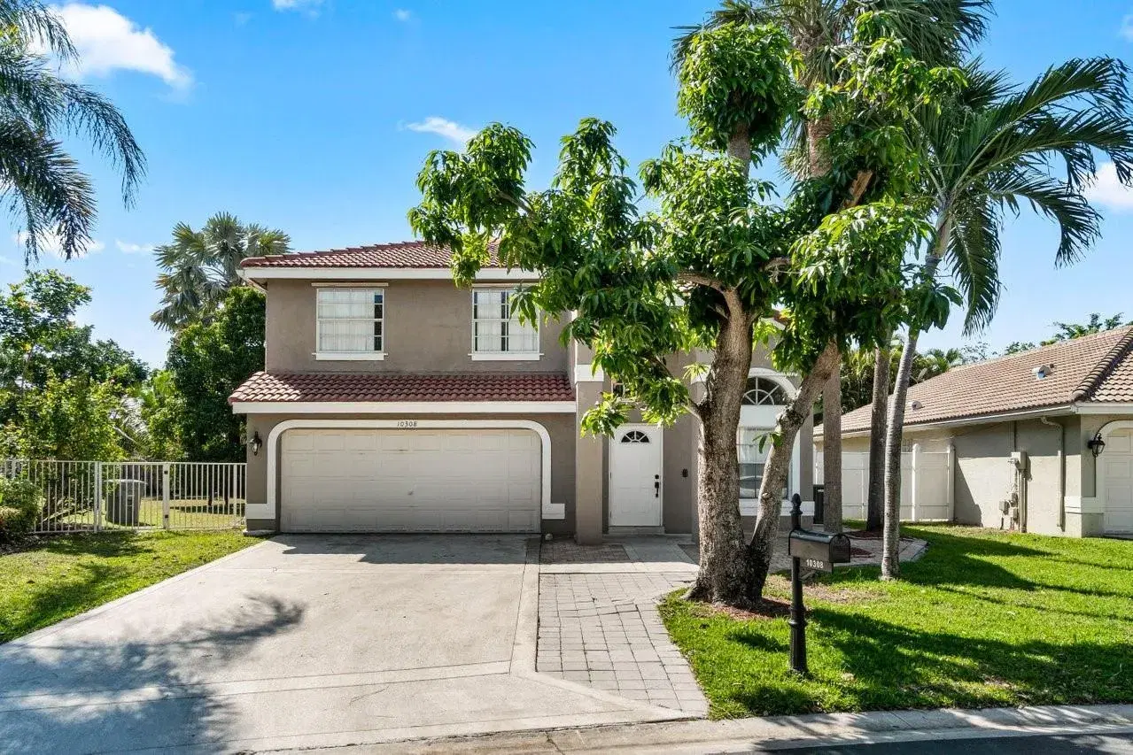 Picture of 10308 SE Brookville Ln, Boca Raton, FL 33428