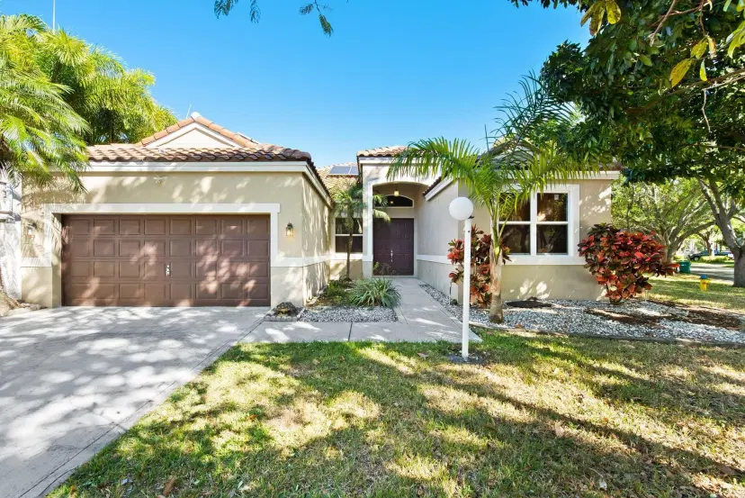 Picture of 6713 NW 80Th Manor, Parkland FL 33067
