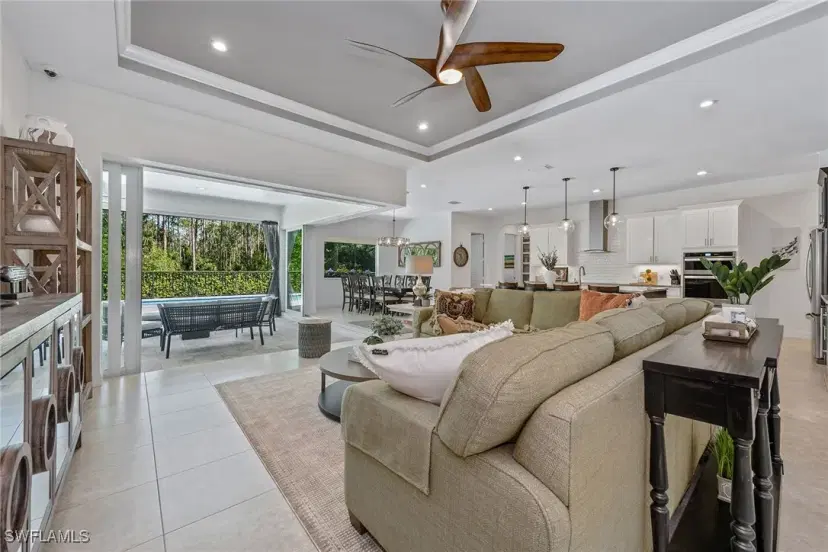 Picture of 3321 3Rd Ave Nw, Naples FL 34120