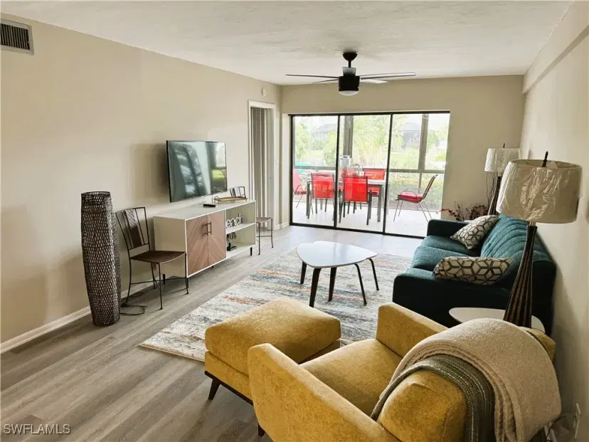 Picture of 15160 Riverbend Blvd 403, North Fort Myers FL 33917