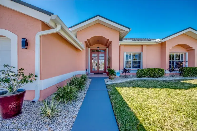 Picture of 2016 SW 40Th Ter, Cape Coral FL 33914