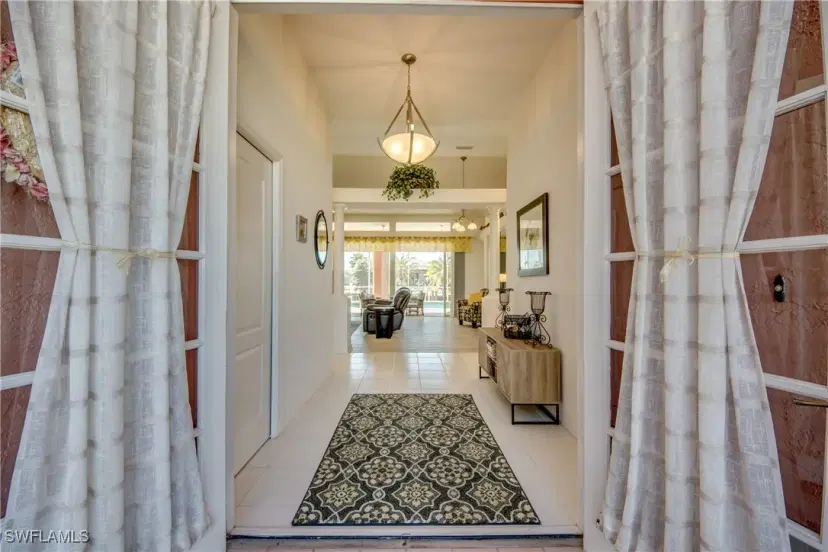 Picture of 2016 SW 40Th Ter, Cape Coral FL 33914
