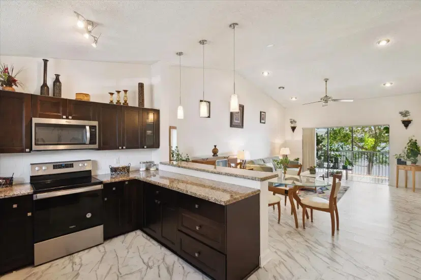 Picture of 2206 Congressional Way 2206, Deerfield Beach FL 33442